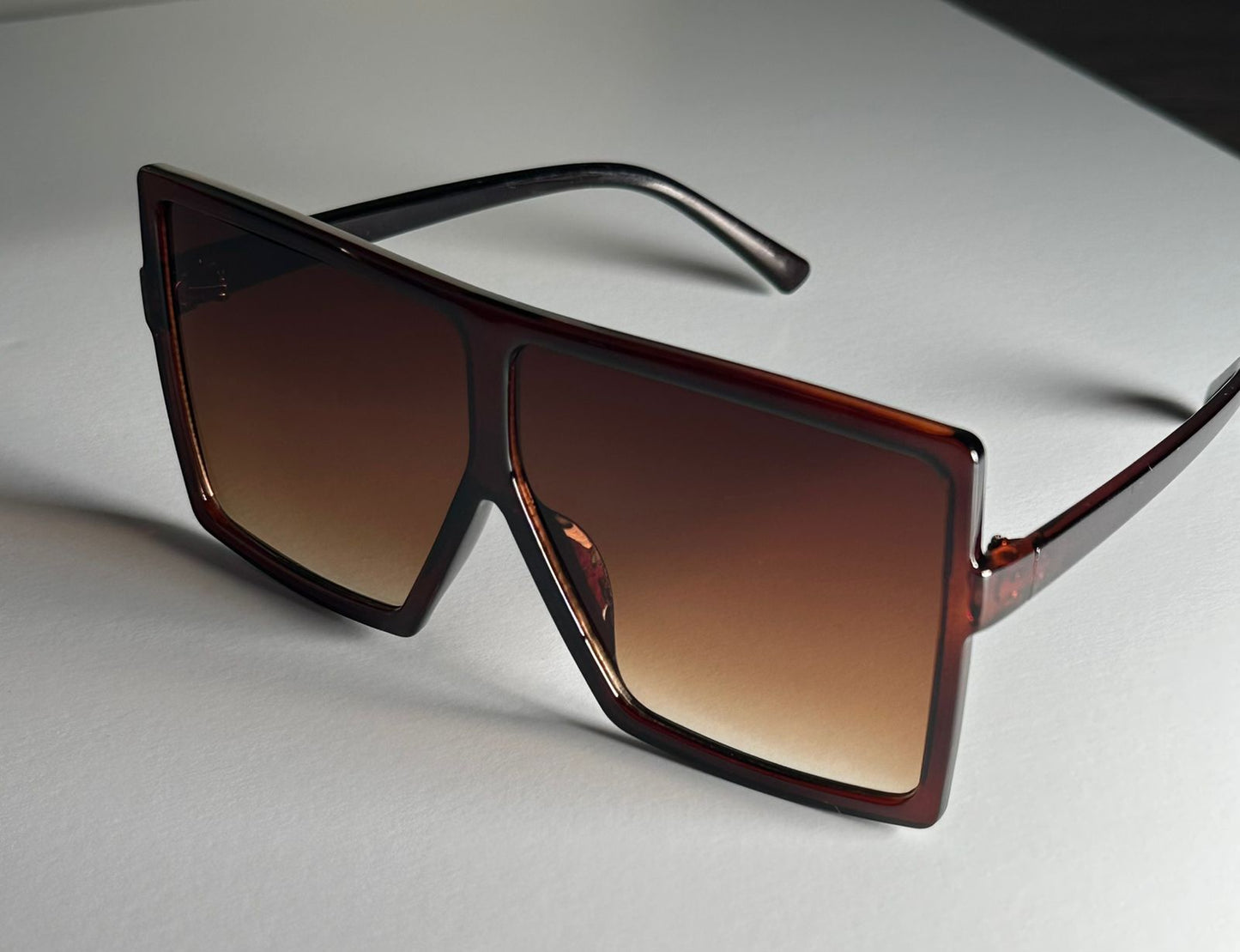 Oversize Chic Sunglasses