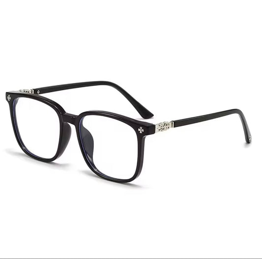 Clear eyeglasses